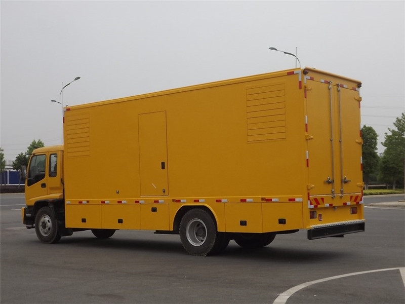 鼓楼租赁发电机-进口柴油发电机组和国产柴油发电机组有什么区别？