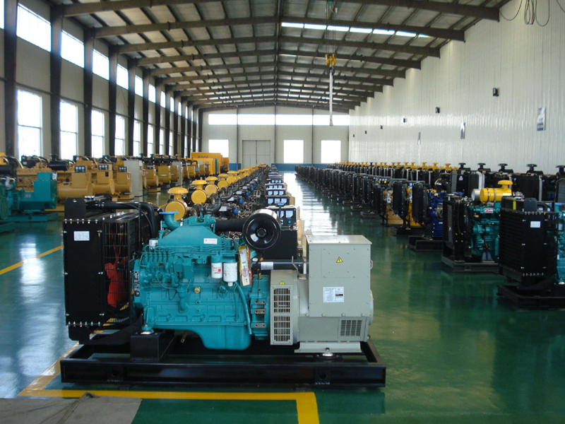 鼓楼租赁发电机-柴油发电机组冒蓝烟、冒黑烟、冒白烟故障分析