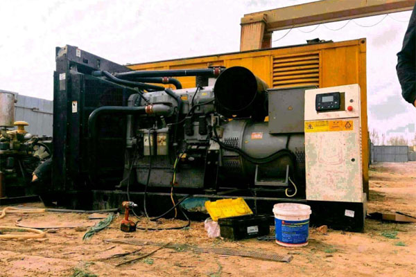 鼓楼柴油发电机组都有哪几种电压规格？