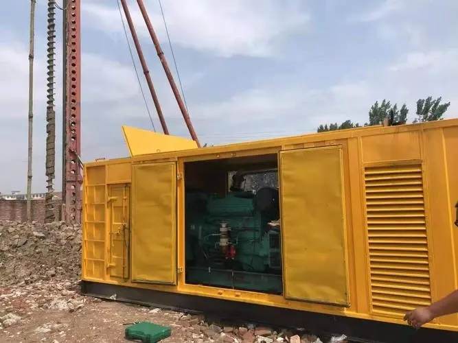 鼓楼清洗空气滤清器时需要注意什么？