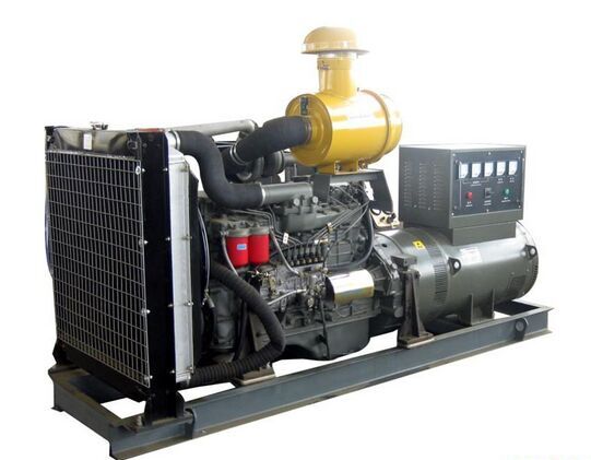 鼓楼汽油发电机组冬季保养时，燃油系统需要注意什么？